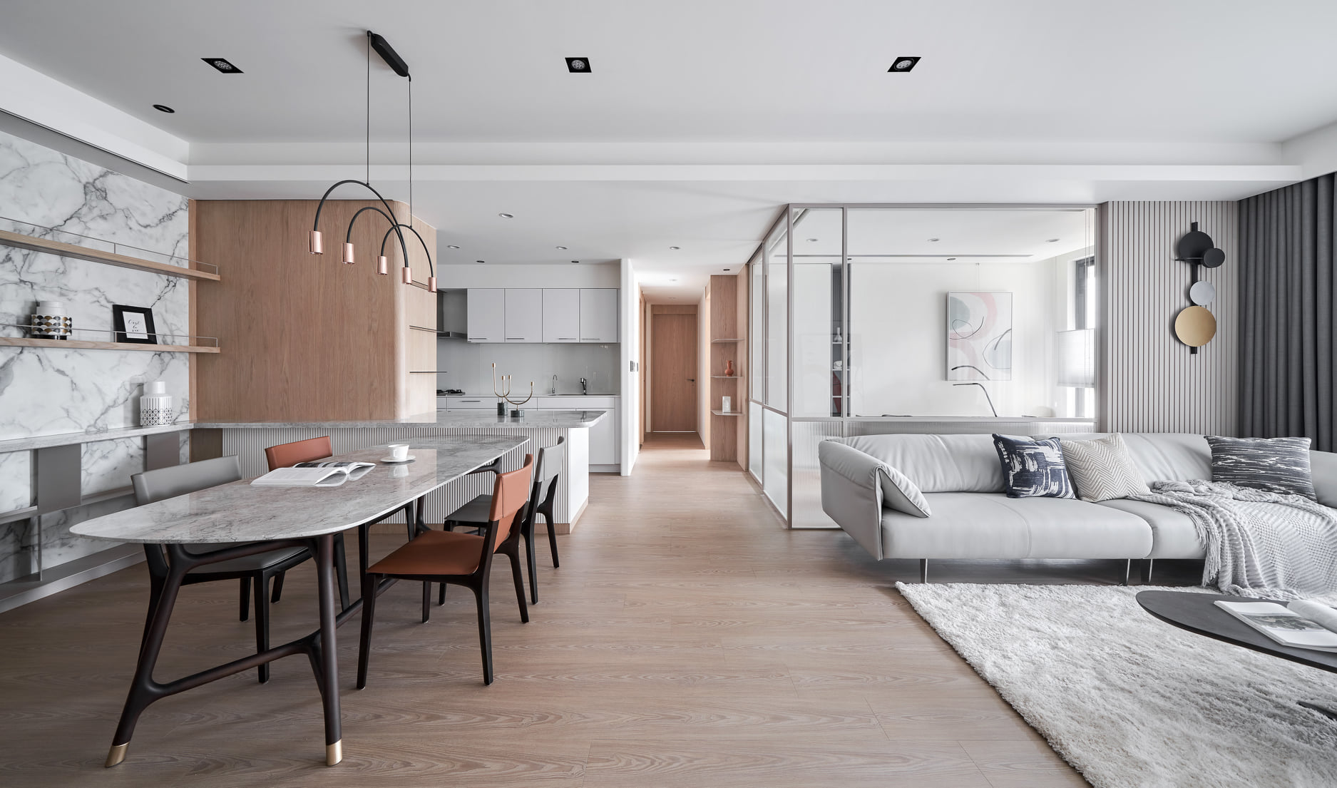 白色搭配奶油色，詮釋不一樣的優(yōu)雅